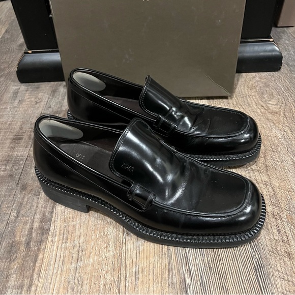 BOSS - Hugo Boss Men’s black leather loafers - Size:7.5 - Picture 5 of 7